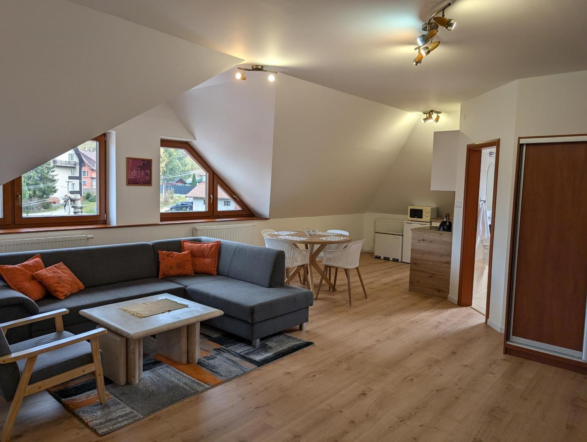 Apartmany U Denyho 斯祖贝莱克 外观 照片